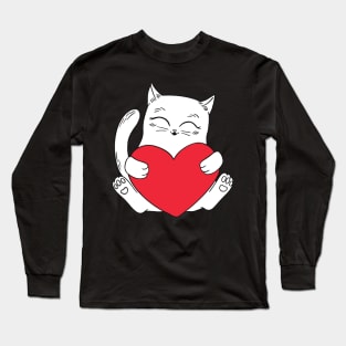 Little cat holding a heart of love Long Sleeve T-Shirt